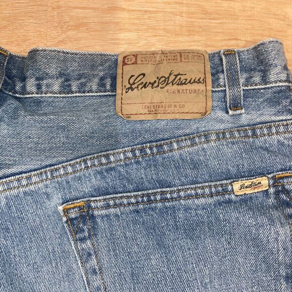 Signature By Levi Strauss And Co Mens Regular Fit Blue Straight Jeans Size 40x32 - Picture 4 of 6